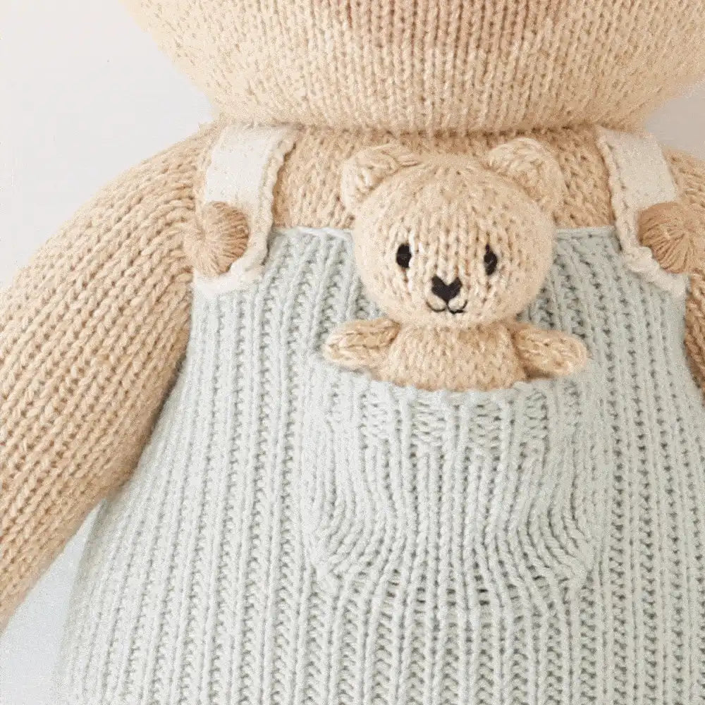 Alexander the honey bear