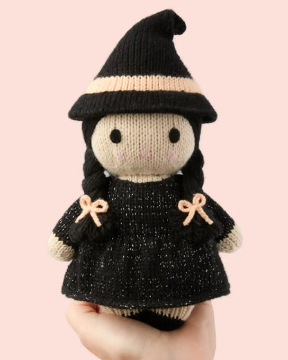 Baby witch (raven)