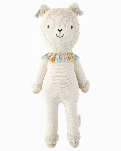 Lucas the llama