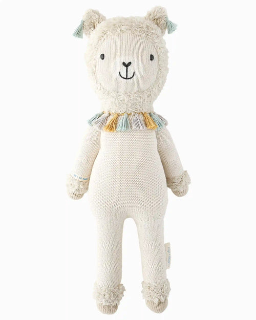 Lucas the llama