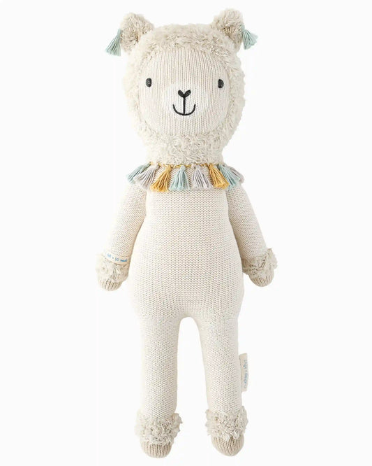 Lucas the llama